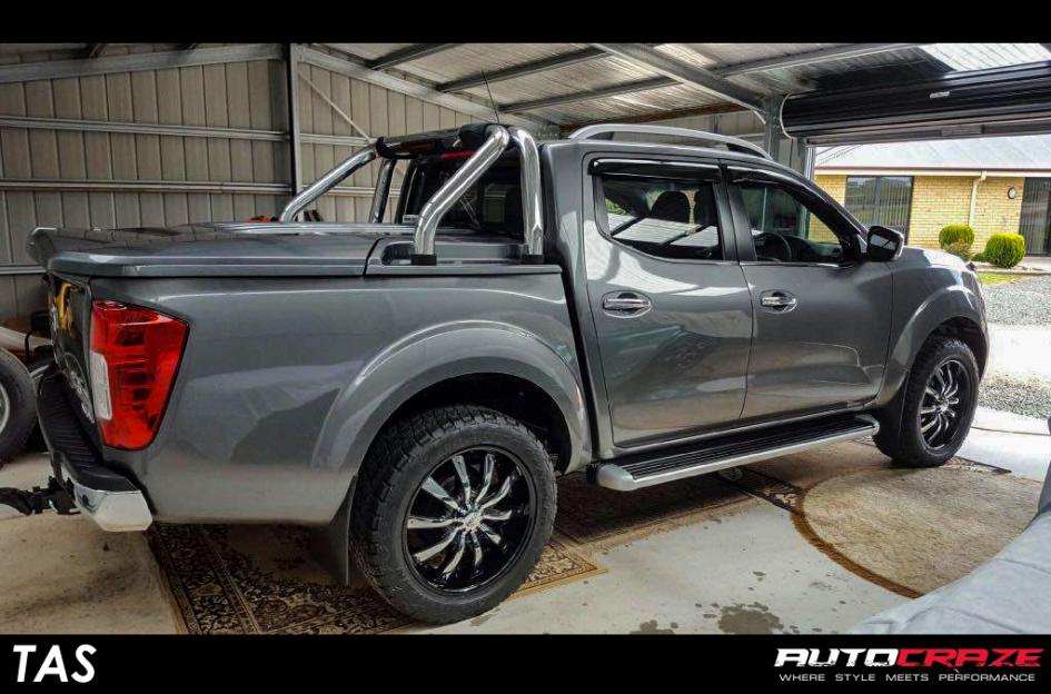 NISSAN NAVARA HE875 GLOSS BLACK CHROME INSERTS